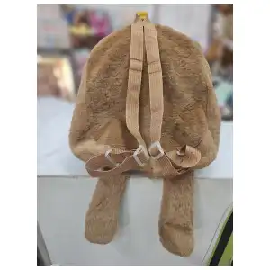 Capybara mochila detalle gorro miniatura 4